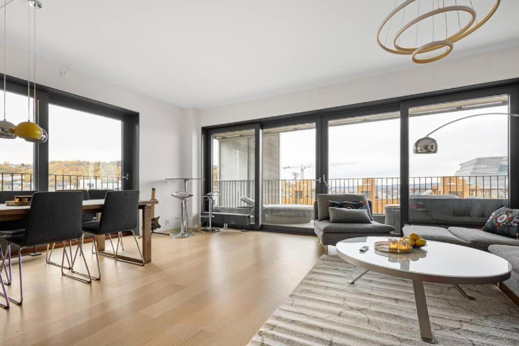 Modern 3Bed Room Sea View Apartment @ Oslo Barcode Zewnętrze zdjęcie